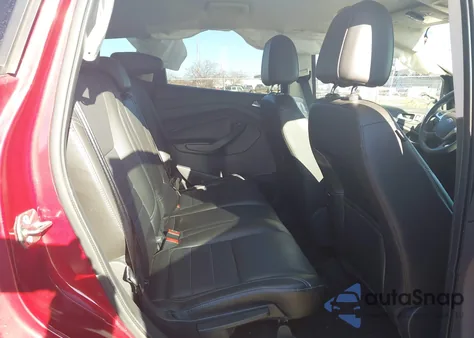 2015 Ford Escape Titanium из США, поврежденный, VIN 1FMCU0JXXFUA12263